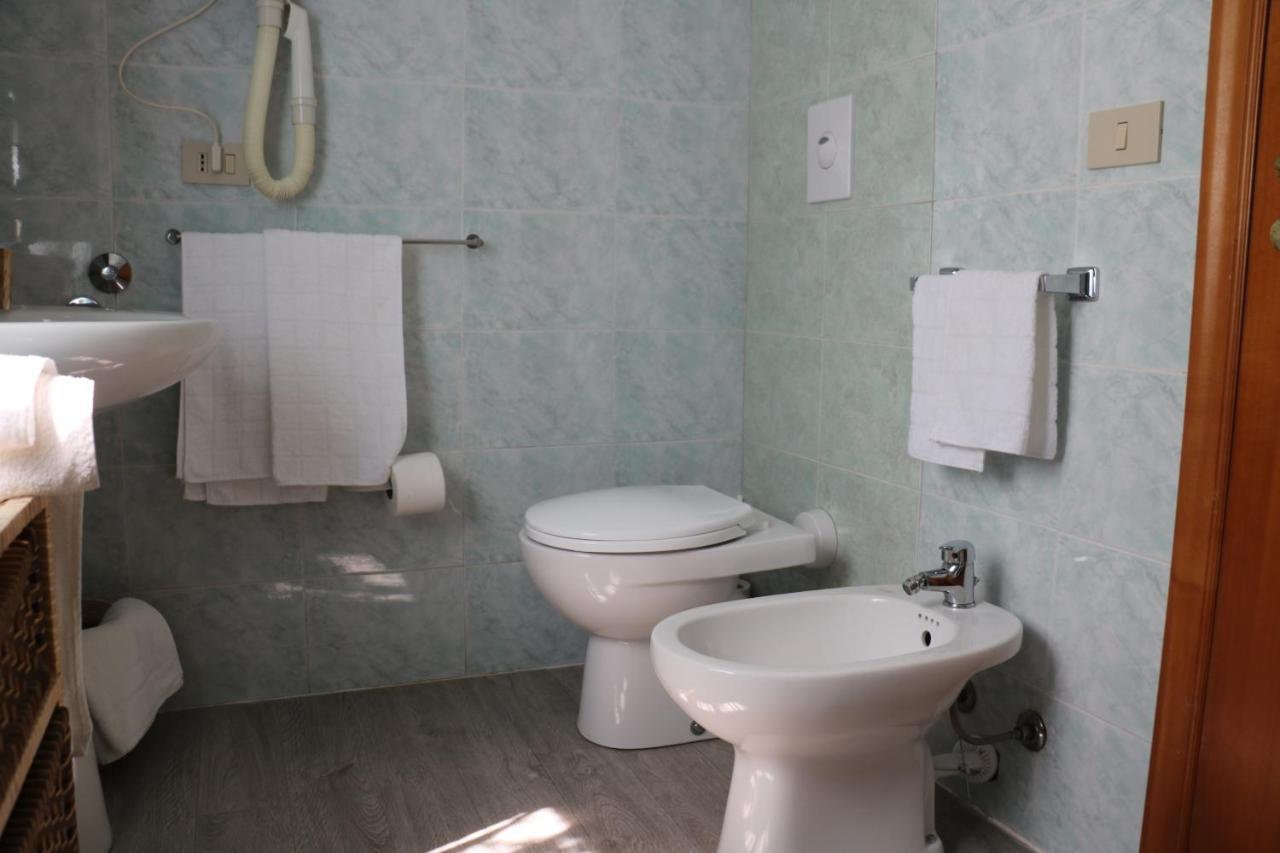 Albergo"Villa Biscotti" Peschici Luaran gambar