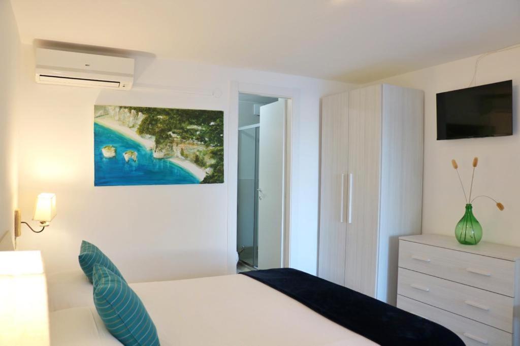 Albergo"Villa Biscotti" Peschici Luaran gambar